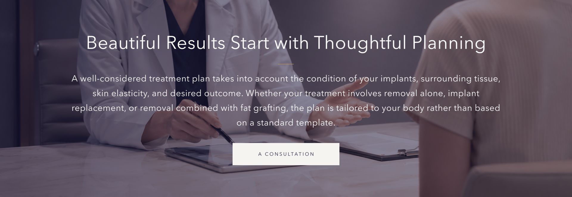 BIANCA CLINIC banner inviting consultation for personalized implant treatment planning