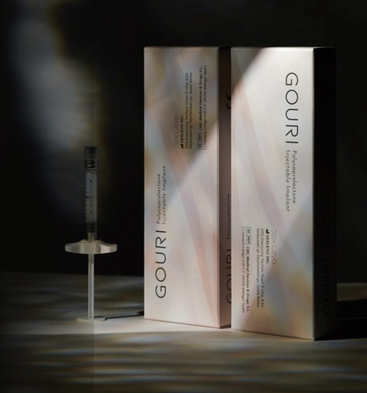 The outer box and syringe of the drug Gouri.